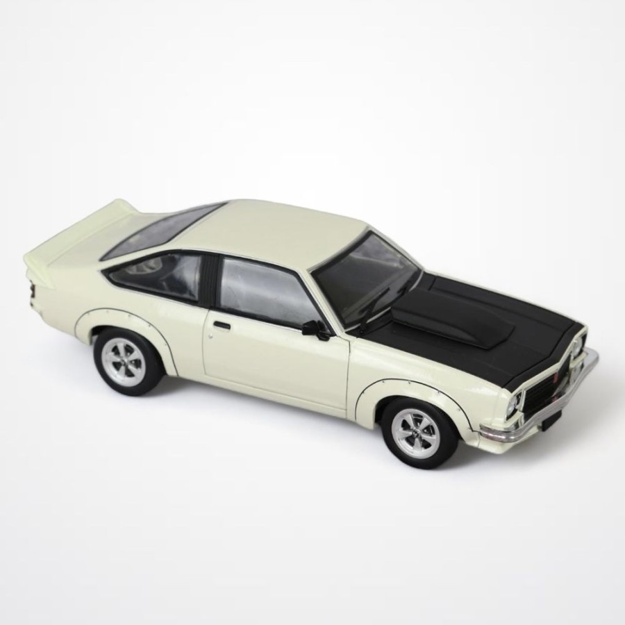 Model Cars DDA Collectibles | 1:24 Scale Holden Lx Torana A9X Hatchback By Dda Collectibles