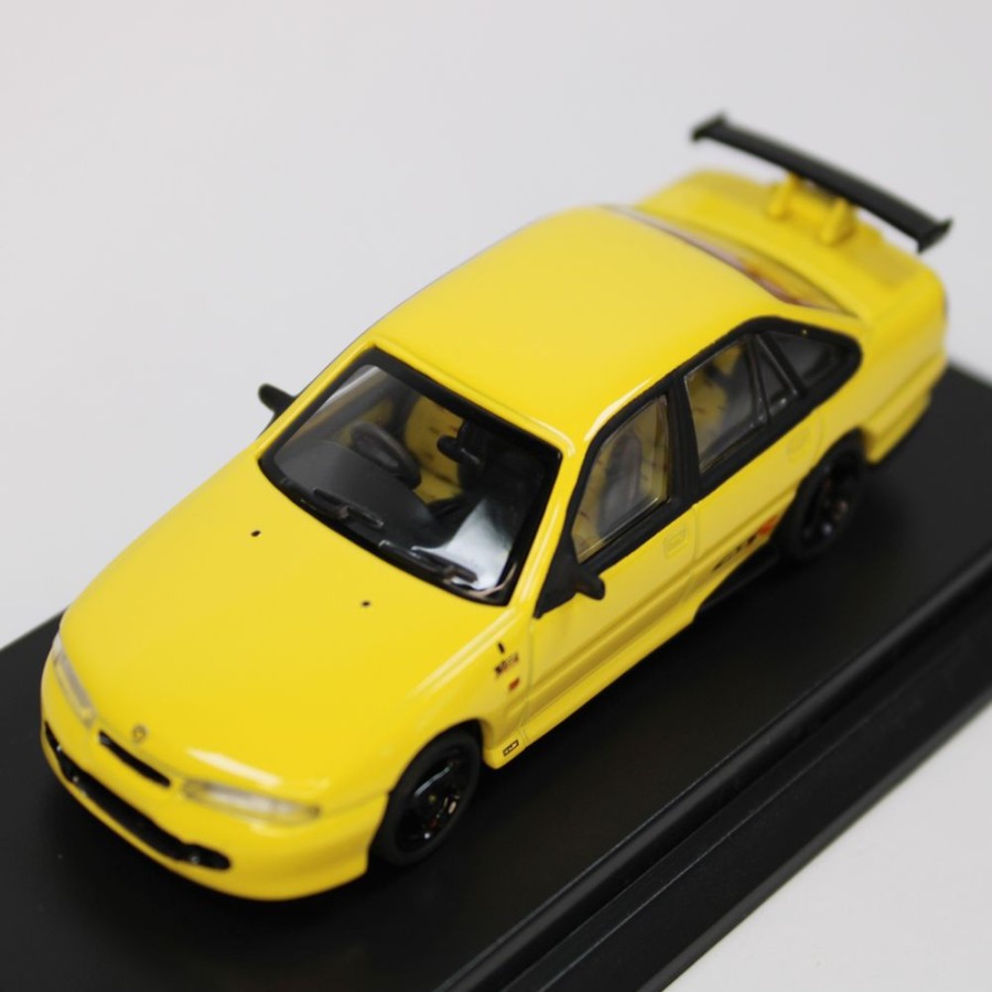 Model Cars Biante Model Cars | 1:64 Scale Hsv Vs Gts-R Biante Minicars Xu3 Yellah Biante Minicars - Biante Model Cars